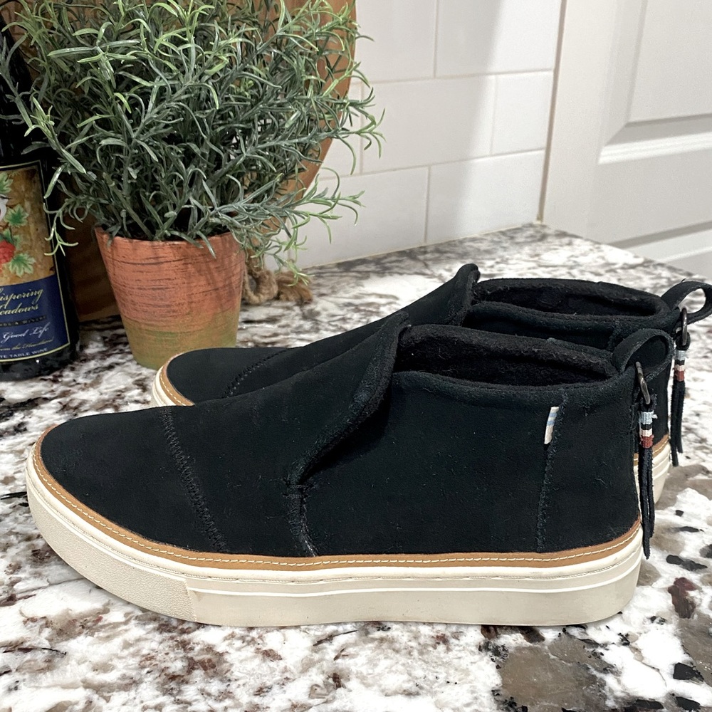 TOMS Paxton slip on suede slip-ons